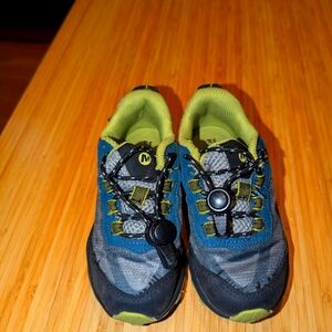 Merrill waterproof shoes kids